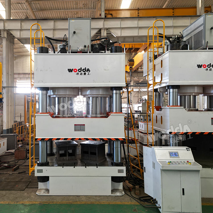 1600吨木屑托盘液压机 1600吨木屑托盘液压机