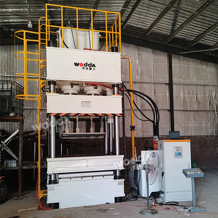 蛭石板成型液压机