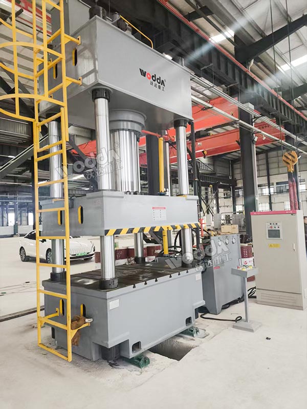 500吨伺服液压机