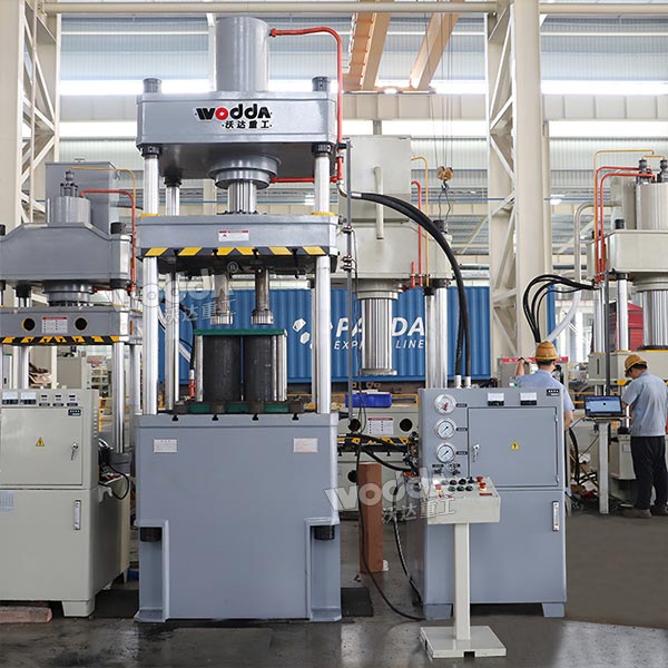 200吨粉末成型液压机