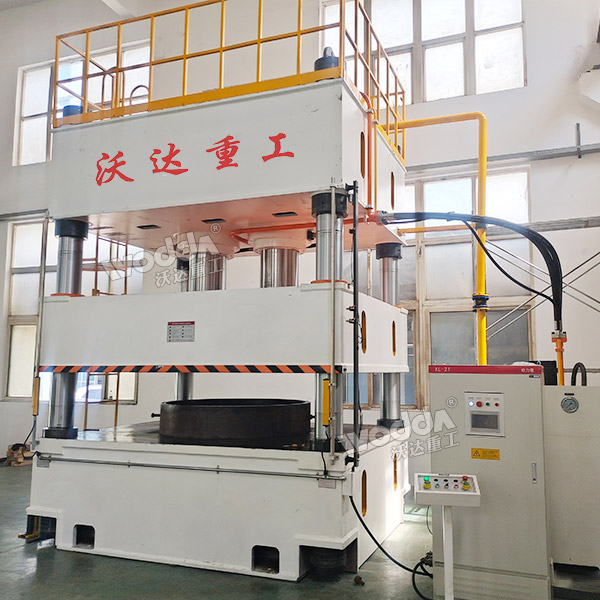 800吨复合材料成型液压机