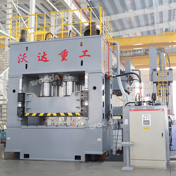 2000吨框架式液压机